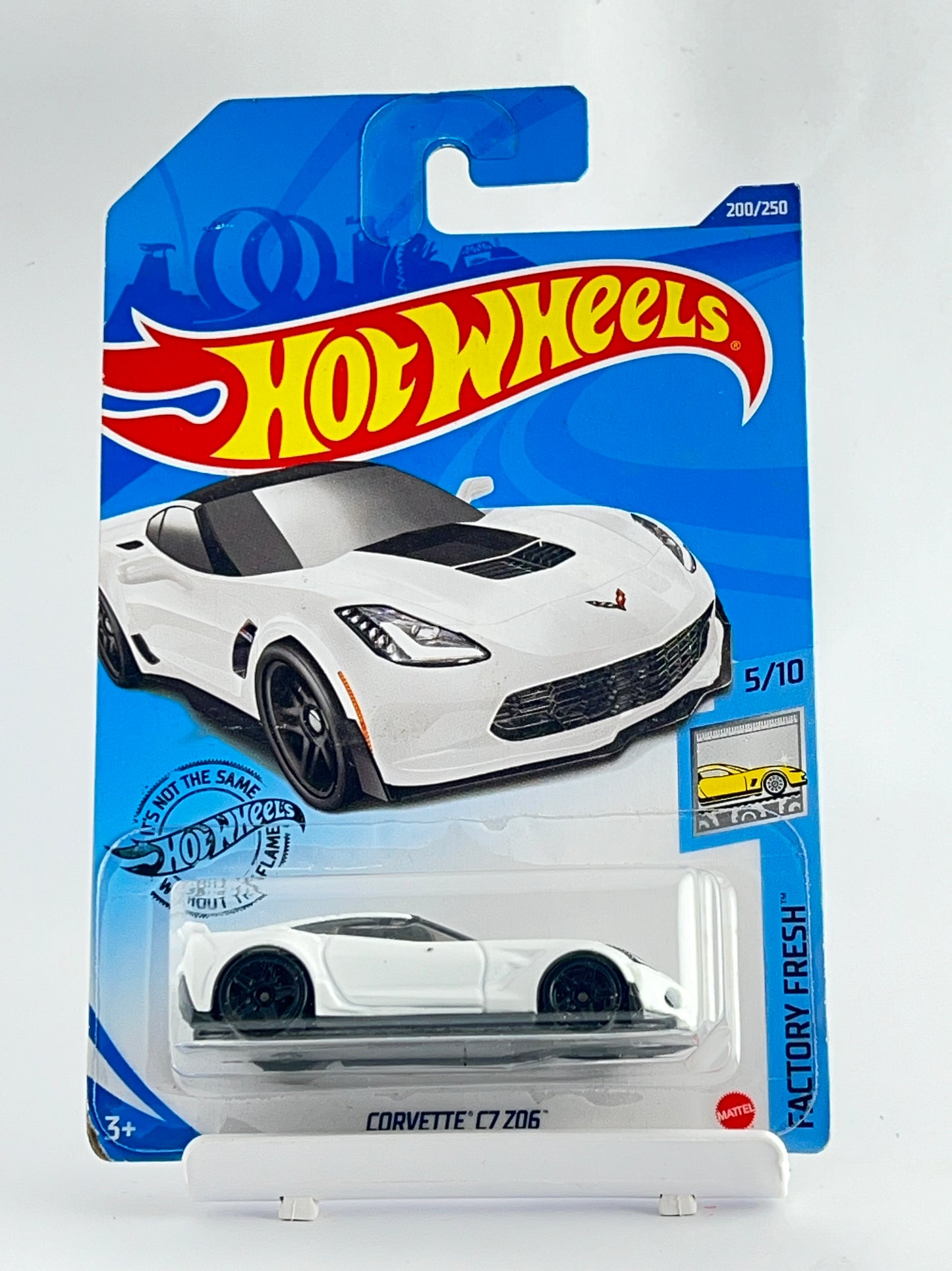 CORVETTE C7 Z06 - WHITE